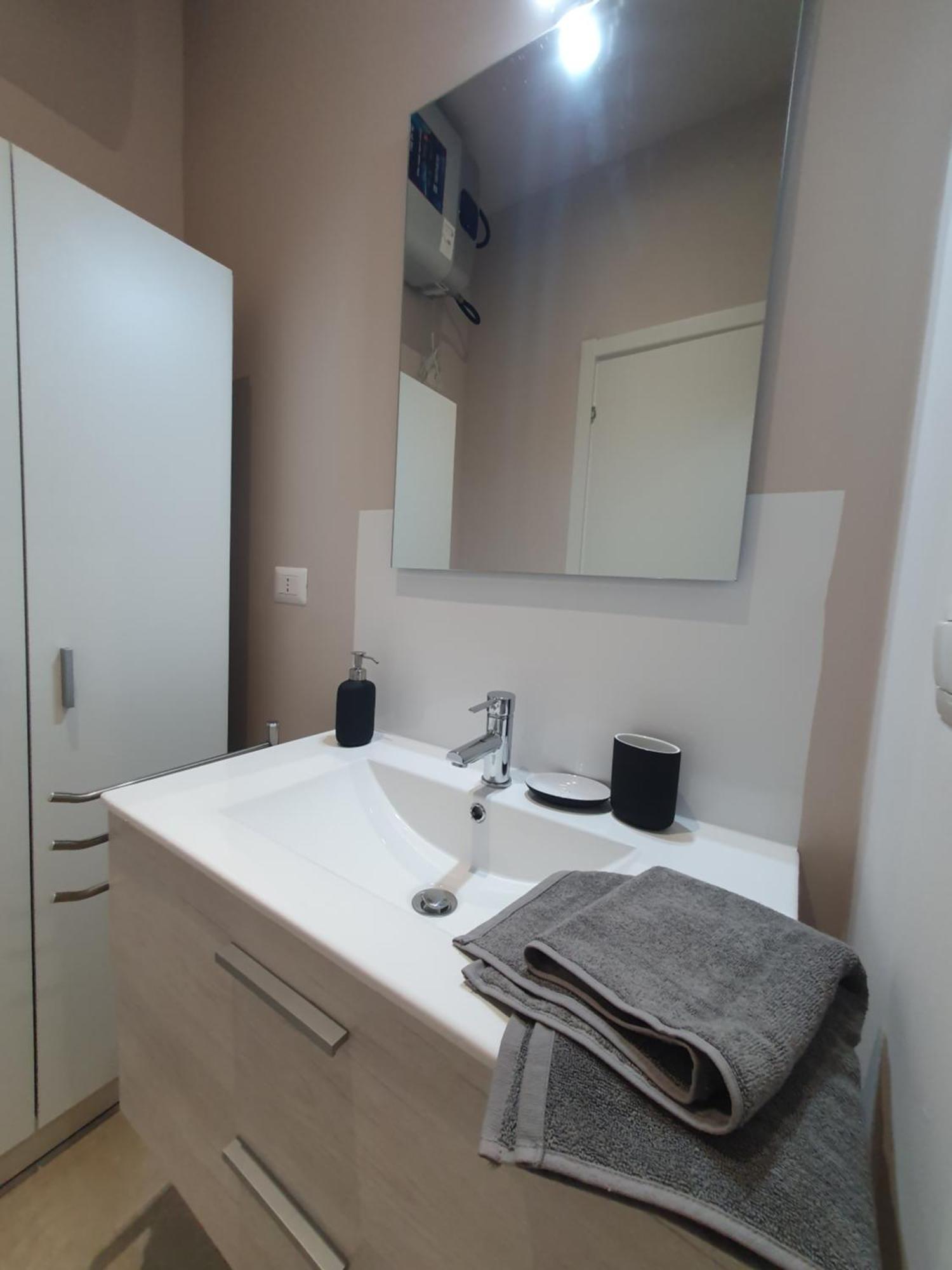 Gambara Metro Apartment Milano Exterior photo